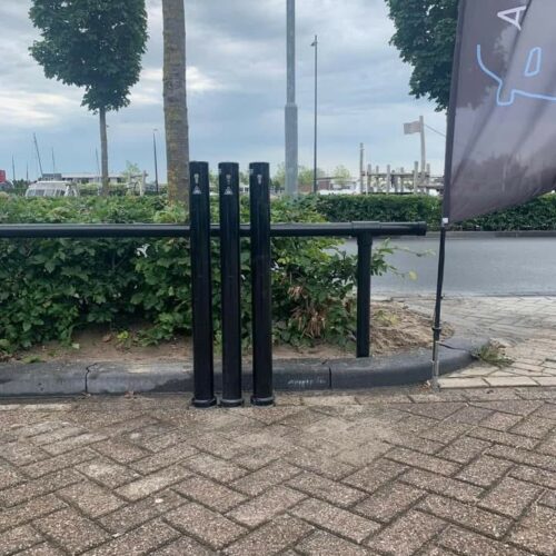 Uitneembare parkeerpalen D76mm 34 parkeerpaal uitneembaar met cilinderslot